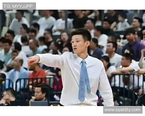 周鹏：从篮球场上的拼搏者到生活中的坚韧榜样，见证成长与奋斗的精彩旅程