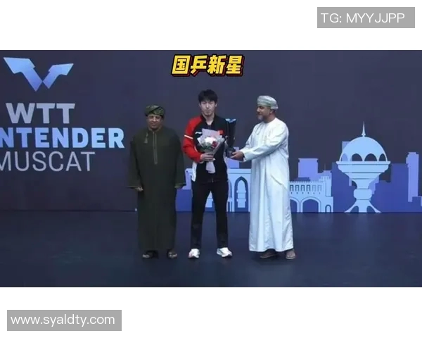 哈维西蒙斯：新星崛起的足球天才与未来的无限可能