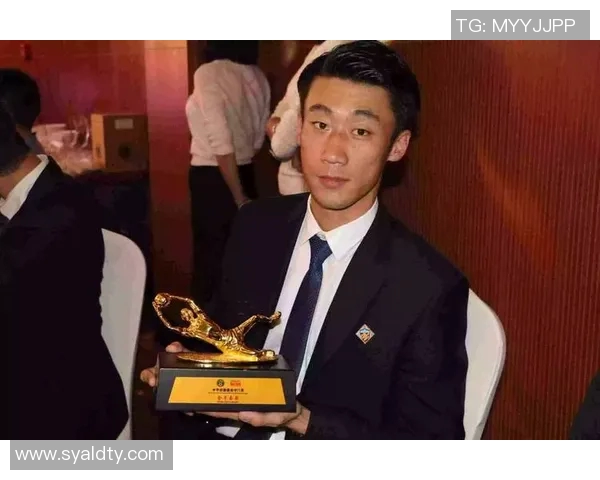 权健与现代激战正酣视频直播全程回顾精彩瞬间与赛场分析