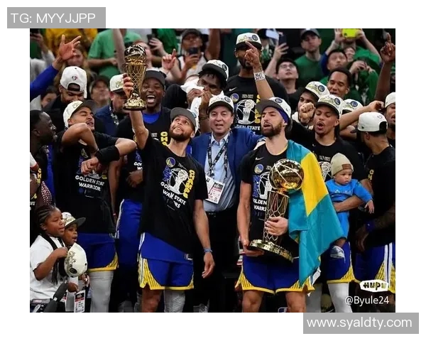 美国男篮与土耳其争夺冠军荣耀的决赛之战精彩回顾与分析