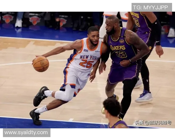 鹈鹕与勇士G3激战正酣谁能在季后赛中逆袭夺胜 鹈鹕与勇士G3激战正酣谁能在季后赛中逆袭夺胜