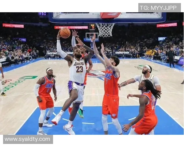 2018年2月5日湖人与雷霆的激烈对决回顾与精彩瞬间分析 2018年2月5日湖人与雷霆的激烈对决回顾与精彩瞬间分析